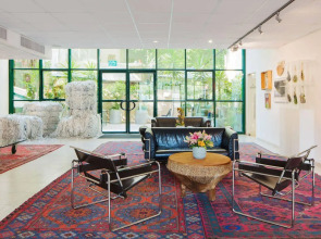 The Diaghilev - Live Art Boutique Hotel