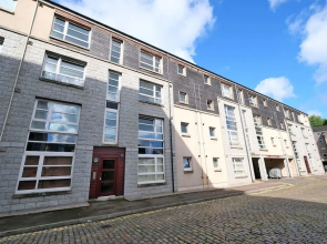 Kings Lodge: City Centre & Private Parking