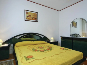 Amazing Apartment in Savudrija With 1 Bedrooms