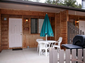 Timber Creek Chalets: 5 1 Bedroom Chalet