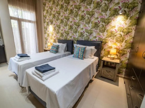 Thomas House Hersonissos - Private Pool - Sleeps 6