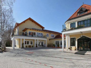 Der Winzerhof Bed & Breakfast Achau