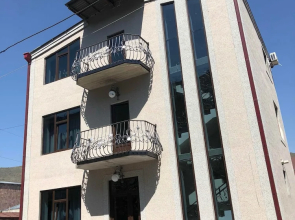 Royal Hotel
