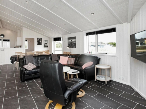 Cozy Holiday Home in Vejers Strand With Sea Nearby