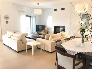 Villa Korais Luxury 3br apt with sea view