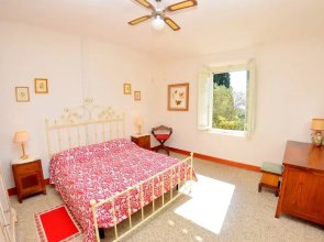 Massarosa Garden Cottage
