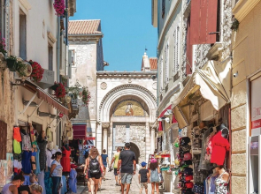 Awesome Apartment in Porec With Wifi and 1 Bedrooms