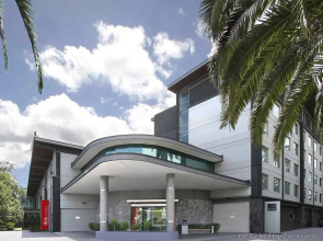 ibis Auckland Ellerslie