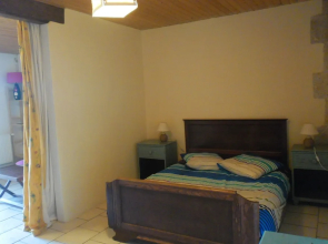 Camping Le Petit Lion - Gites