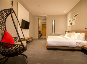 The Gallery Hotel Nai Harn