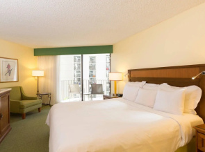 Waikiki Beach Marriott Resort & Spa