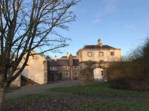 2 Bed Courtyard Apartment at Rockfield House Kells in Meath - Short Term Let