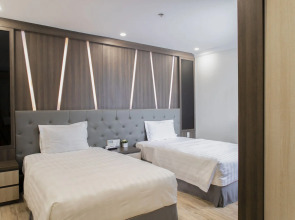 Seven Seas Hotel and Apartment