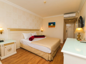 Bilem Hotel Beach & Spa