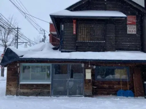 宿泊×編集事務所×土産物店「あさひかわ編集室」