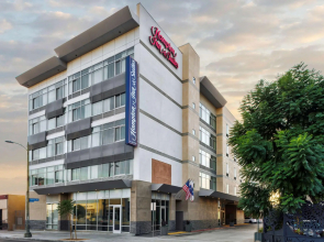 Hampton Inn & Suites Los Angeles/Hollywood