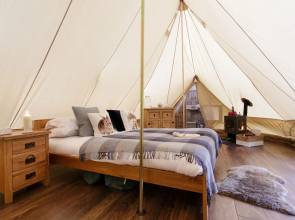 Glampotel Dundas Castle