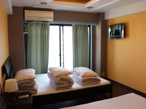 Sophiearth Apartment