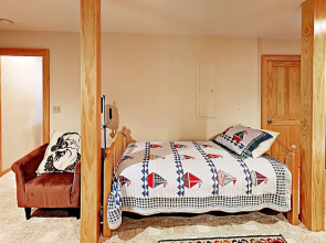 113 Mountain Cove Road House 4 Bedrooms 3.5 Bathrooms Home