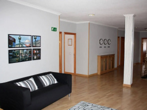 AP Hotel and Parking