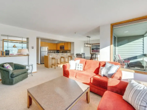 2 Mi to Winter Park Resort: Condo w/ Pool Access!