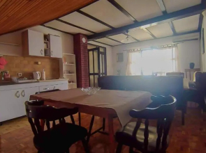 Apartments Andrović