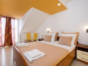 Room-cosy and Modern Family Apartment fo