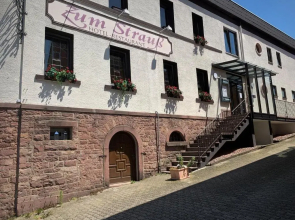 Hotel Strauss