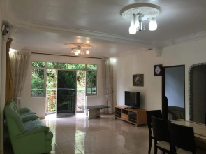 Hong Kong Apartment @ Crown Imperial Court