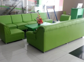 RedDoorz Plus near Pelabuhan Makassar