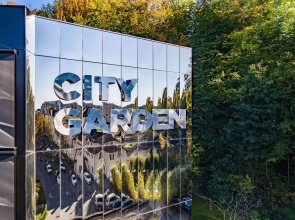 City Garden Hotel