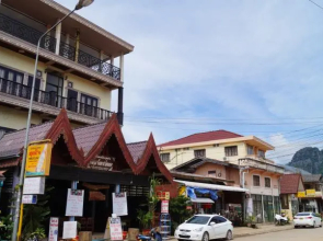 Sout Jai Guest House & Restaurant