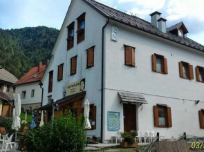 Rifugio Casa Alpina Julius Kugy