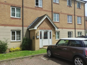 Immaculate 1-bed Apartment in Borehamwood