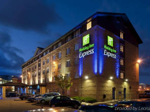Holiday Inn Express Edinburgh - Leith Waterfront by IHG