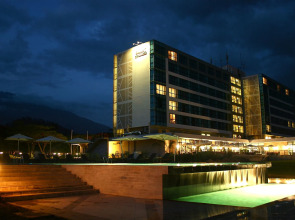 Mount Meru Hotel
