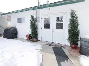 Downtown Granby Retreat & Spa