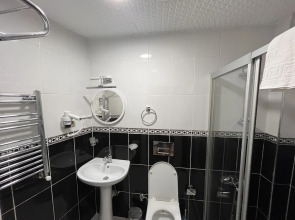 Asparagus Hotel Suits Old City