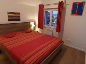 Villa la Plage Pour 7 Personnes a Proximite du Port de Plaisance