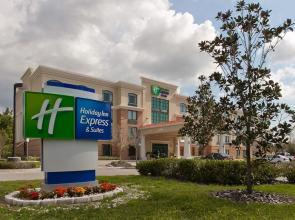 Holiday Inn Express & Suites Bradenton East-Lakewood Ranch by IHG