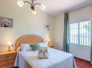 Villa Gran Solano Colmenar by Ruralidays