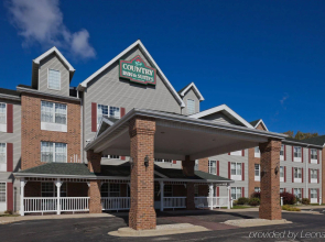 Country Inn & Suites by Radisson, Milwaukee Airport, WI