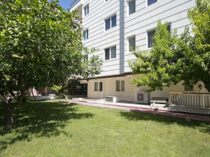 Отель Marvida Happy Suites