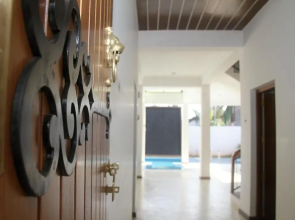 Binnacle Negombo