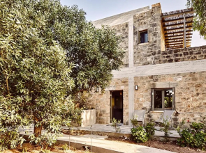 Nikolaou residence
