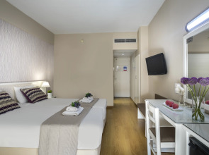 Pavlo Napa Beach Hotel