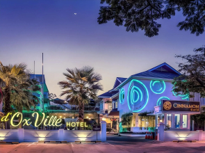 Ox Ville Hotel