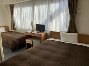 Sakura Hotel Hatagaya