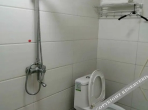 Pingjiang Xingjie Business Hotel