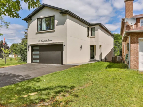 QuickStay - Classy 5brm House in Vaughan